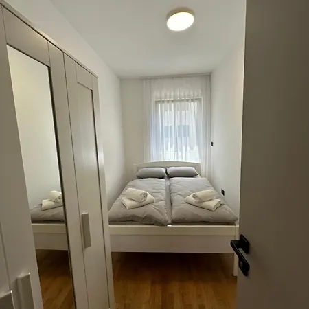 Ana-maria Apartment *