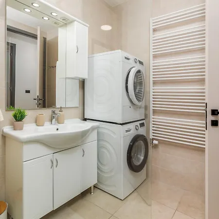 Ana-maria Apartment